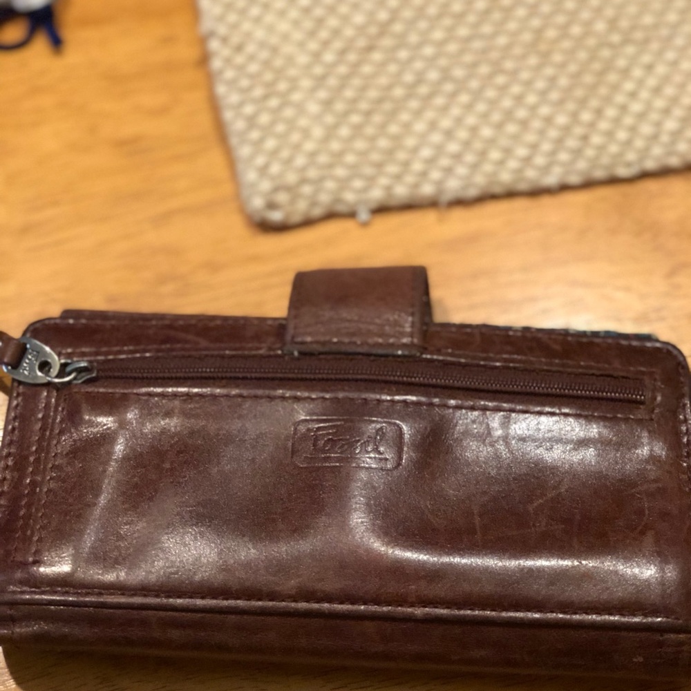 Fossil candy clutch espresso